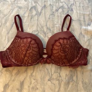 Victoria’s Secret Date Push up Bra